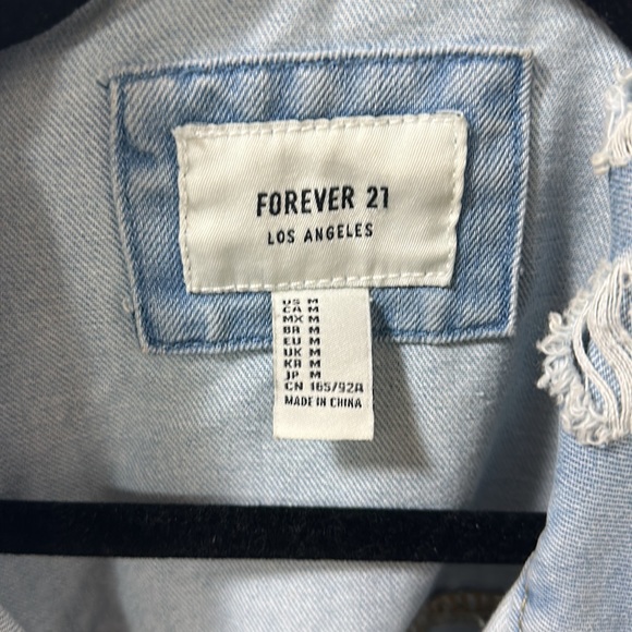 Forever 21 Jean jacket - Picture 3 of 3